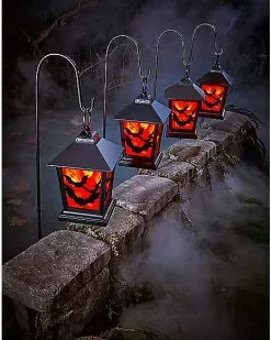 Creepy Lantern Pathway Markers