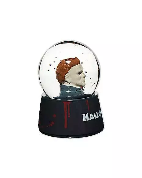 Michael Myers Mini Snow Globe - Halloween II 5 Michael Myers Mini Snow Globe - Halloween II - Image 3